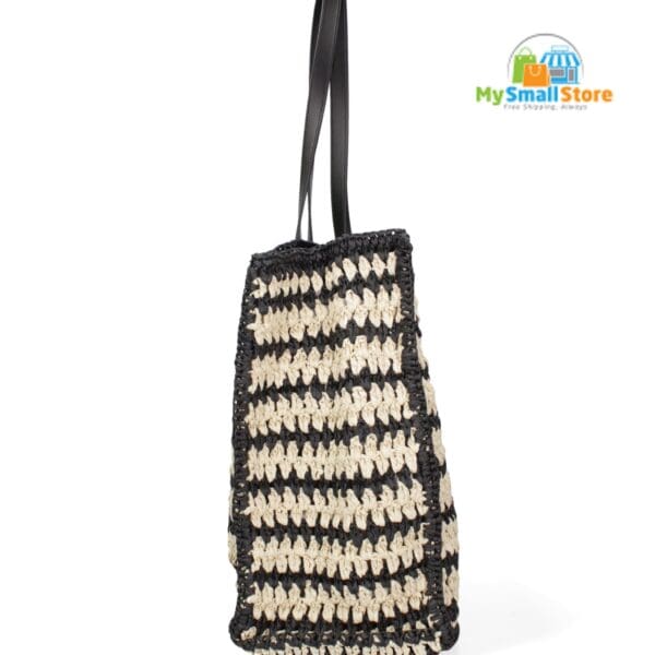 Stylish Black Monica Bini Shoulder Bag - Elegant And Versatile Design 5