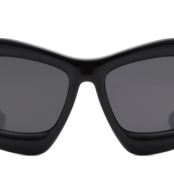 Cramilo Eyewear Xaron - Geometric Square Sunglasses 9